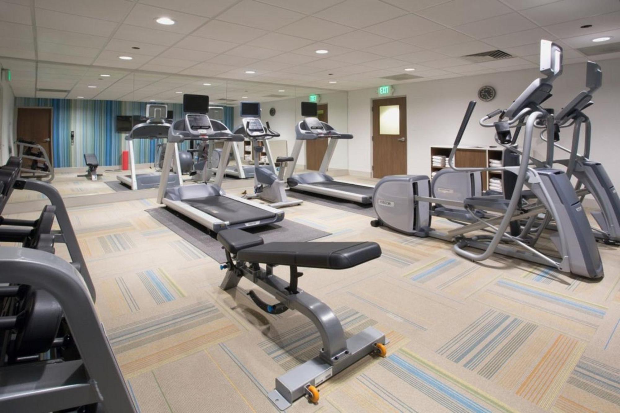 Holiday Inn Express & Suites Ґріффін Екстер'єр фото